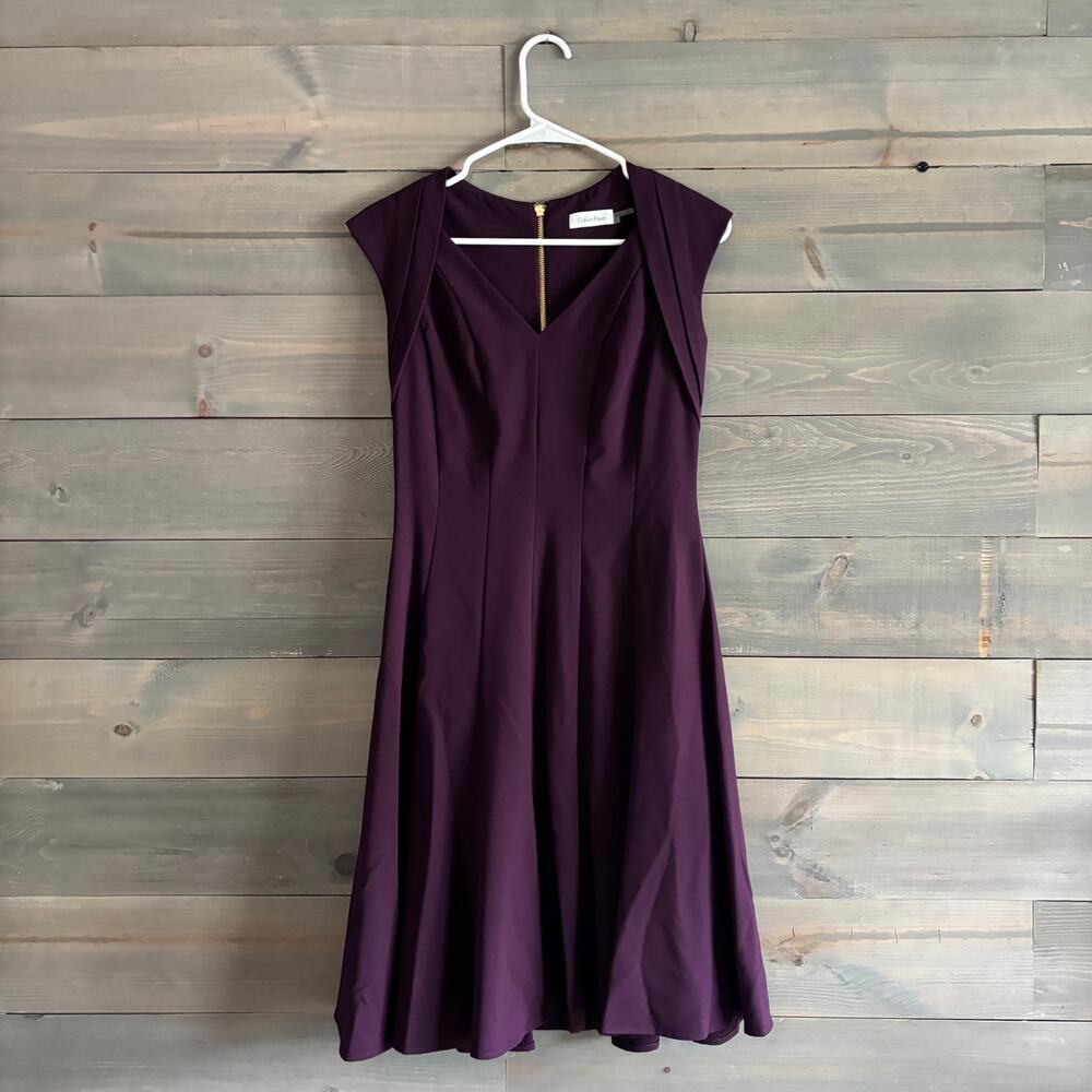CALVIN KLEIN | Like New Plum Fit & Flare Dress V-Neck Gold Zip Size 4